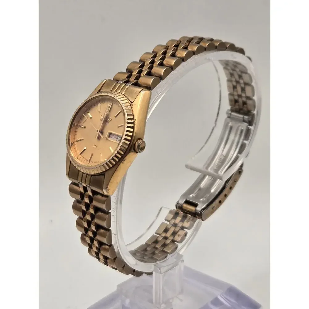 Seiko Quartz Gold Tone Day Date Watch Small Link Bracelet